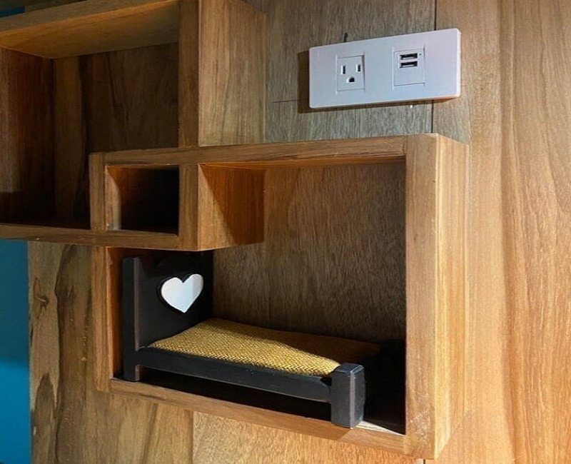 место для смартфона