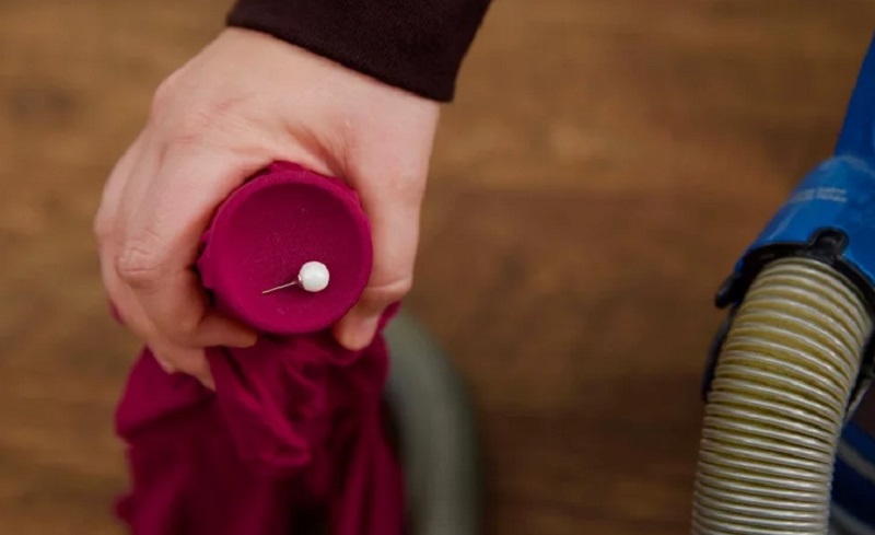 найти мелкие предметы с помощью пылесоса