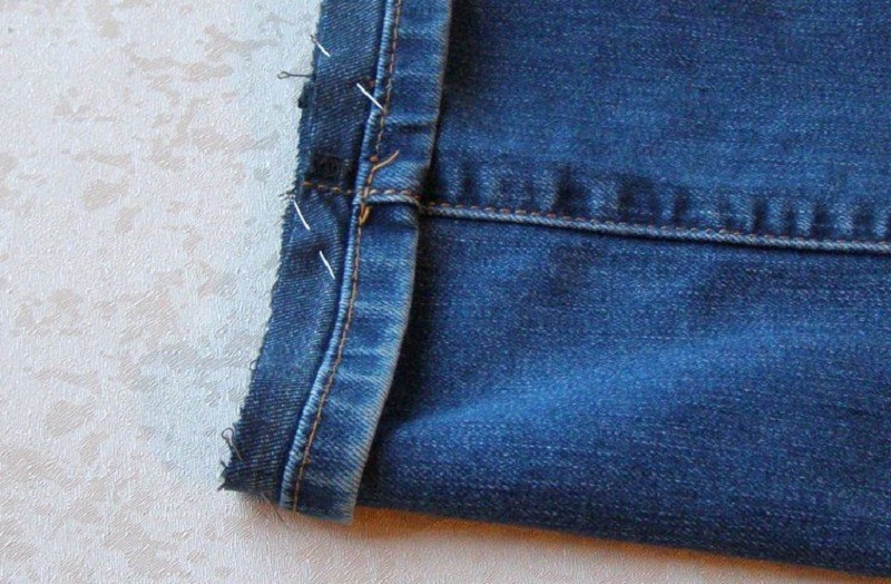 заколоть детали булавками