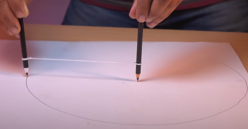 начертить круг ниткой