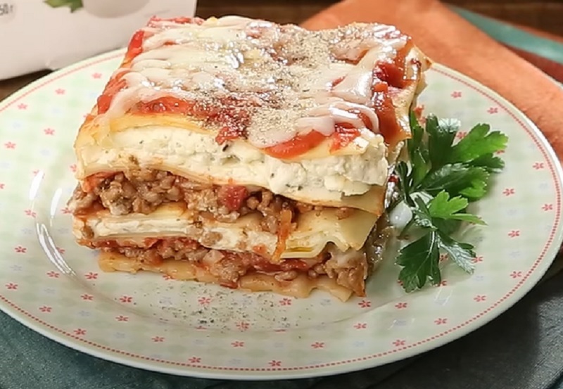 готовая лазанья с моцареллой