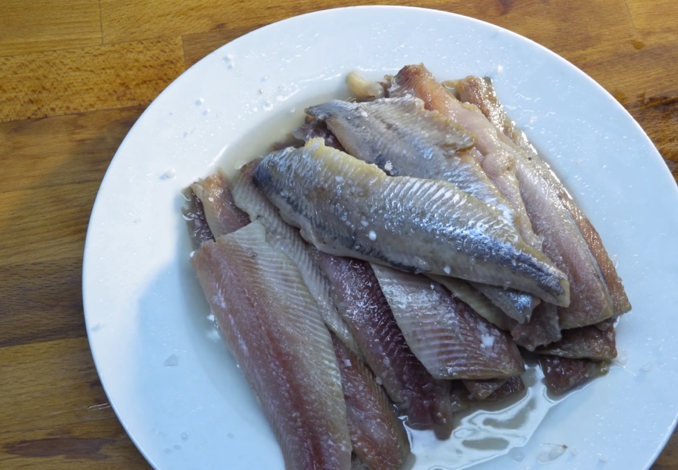 малосольная селедка быстрая