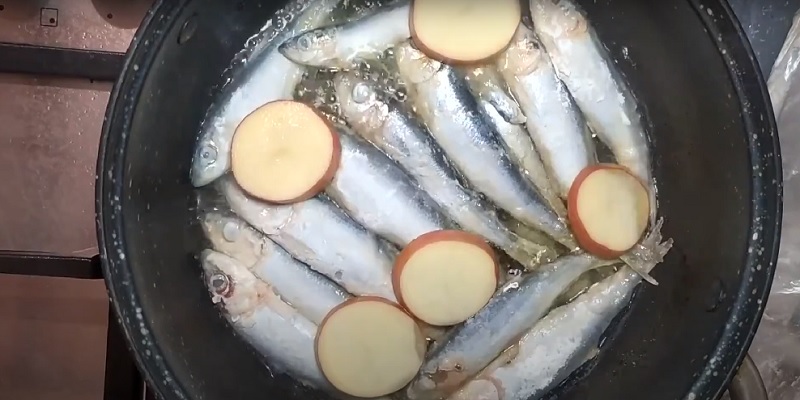 картофель на сковороде от запаха