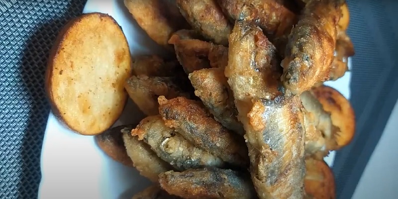 жареная мойва