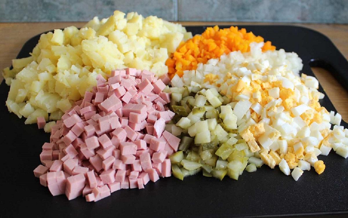 нарезанные ингредиенты