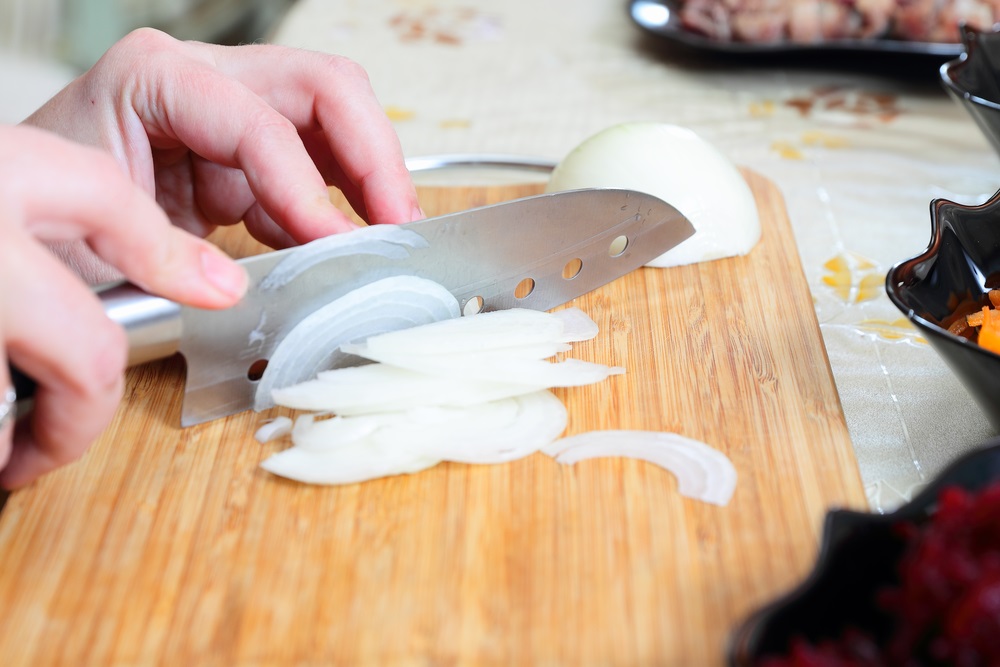 выложить слой лука