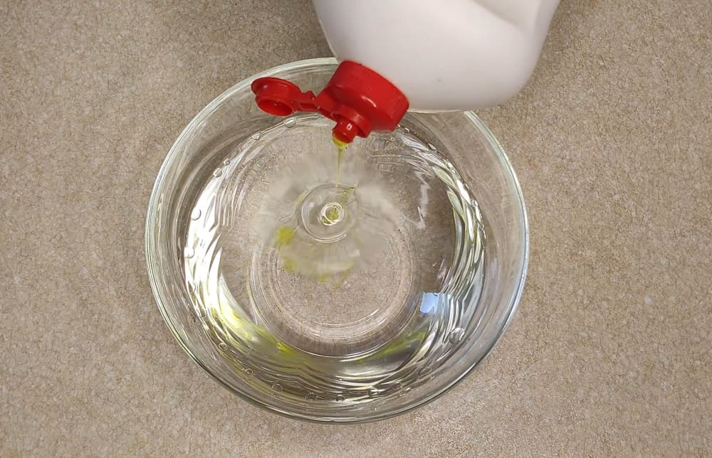 спрей от жира из водки и уксуса