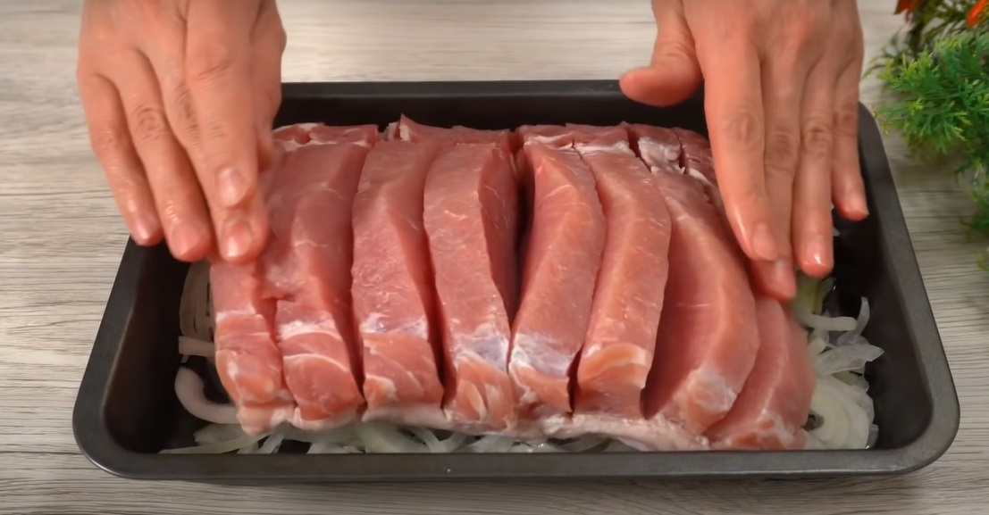 как приготовить свинину в духовке